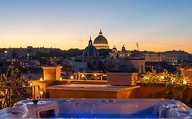 Navona Queen Rooftop